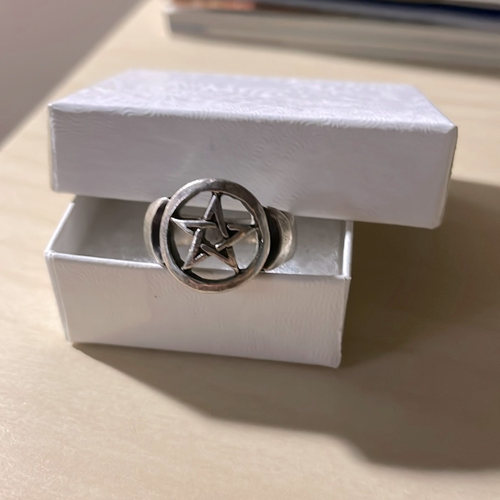 Pentacle Ring 7
